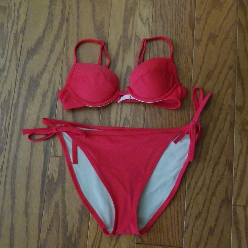 Victoria's secret bikini